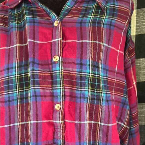 Chaps Red and Blue Plaid Casual Button Down Shirt E - Picture 4 of 7
